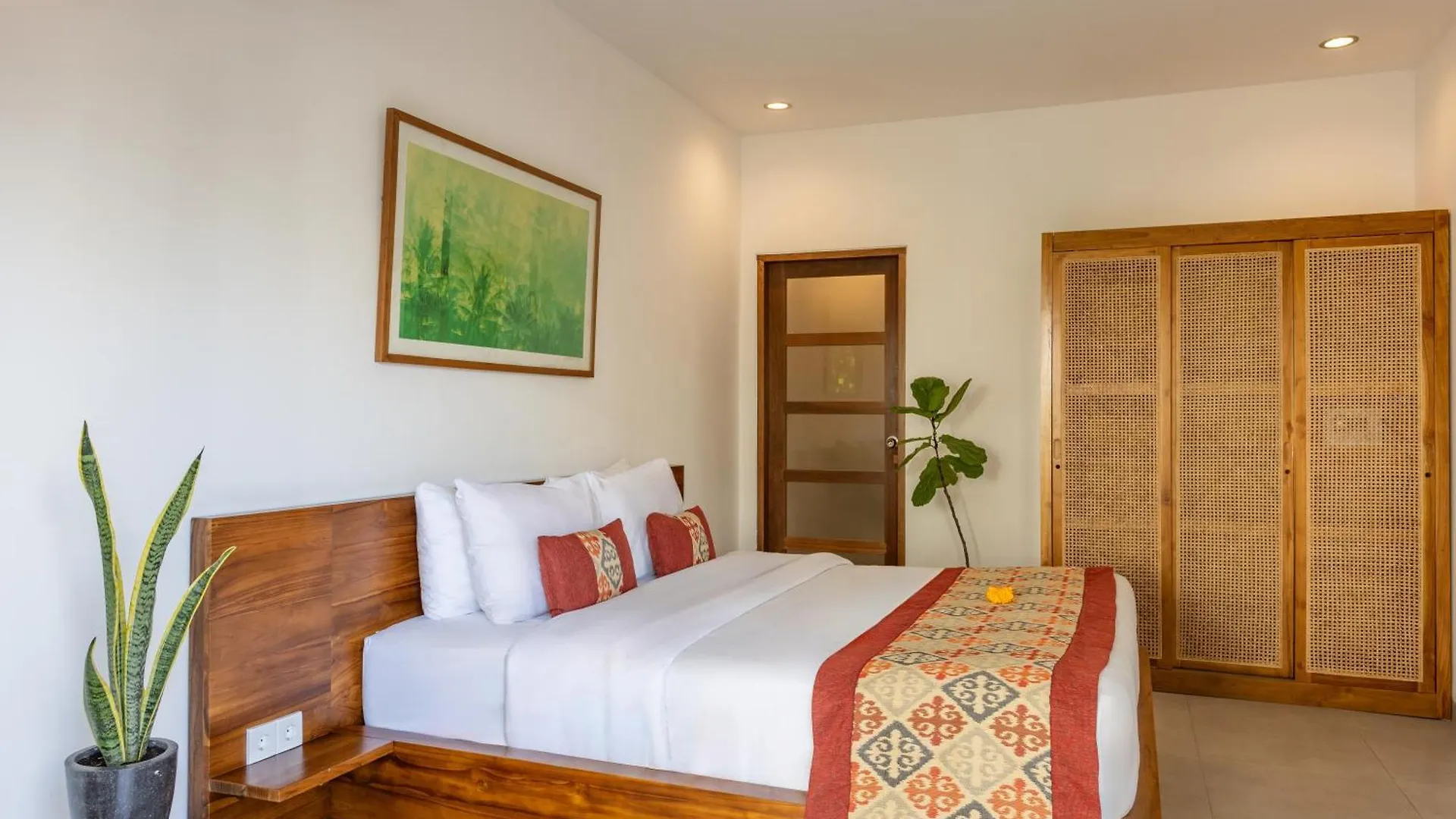 5 Bedroom Entire Villa In Berawa Canggu Dalung